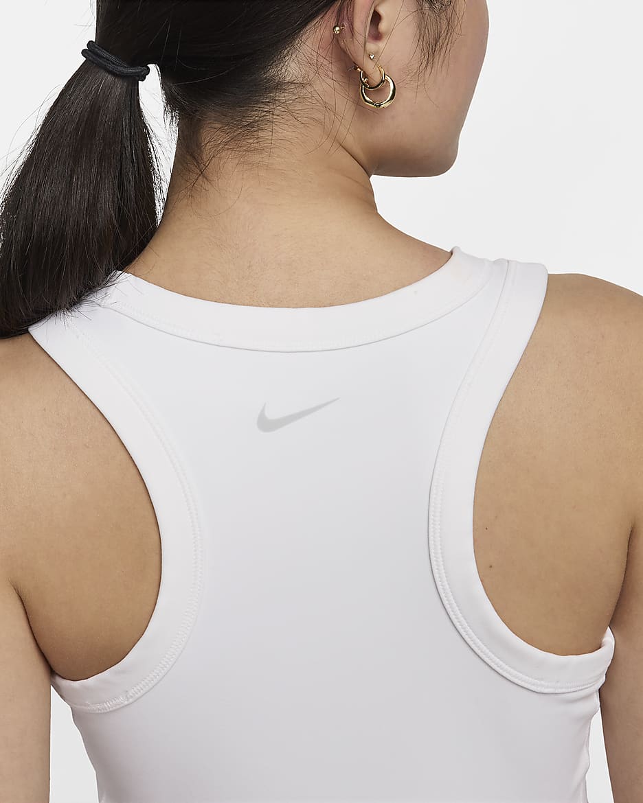 Nike One Fitted Women s Dri FIT Cropped Tank Top. Nike PH